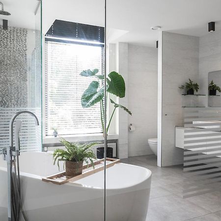 Suite With Bath City Center Villa Tilburg Dış mekan fotoğraf
